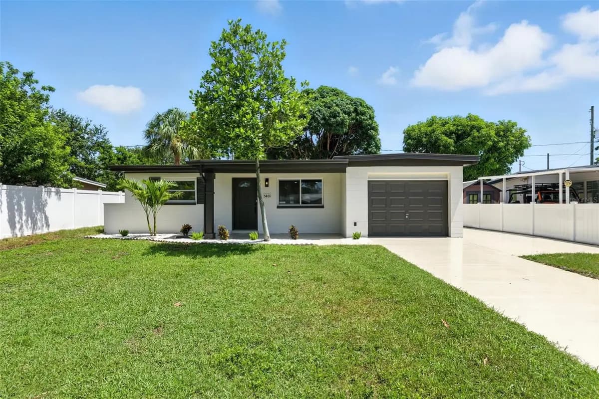 Front exterior of a featured property on 97th Terrace in Pinellas Park